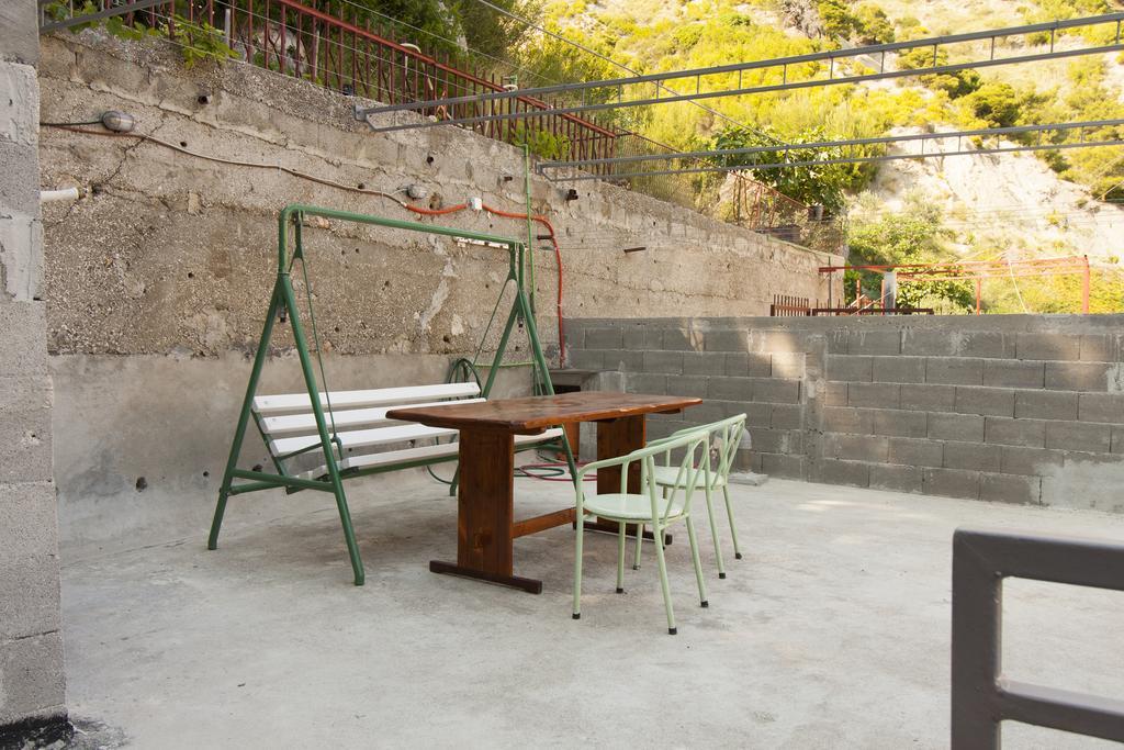 Apartment Mikulic Duće المظهر الخارجي الصورة